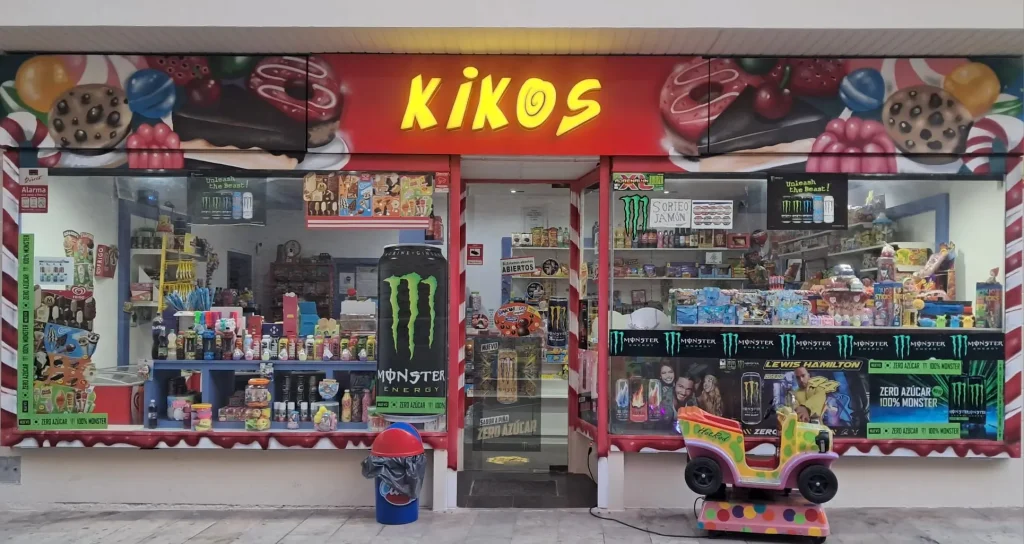 fachada kikos